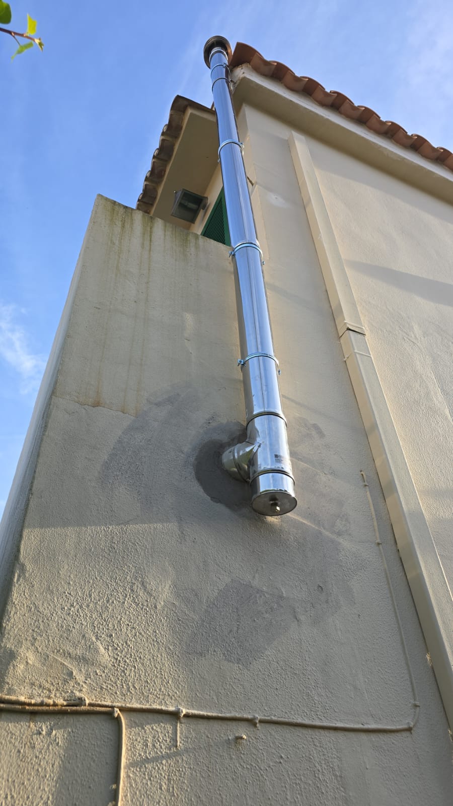 Reparación urgente de termo eléctrico con recambios originales en Palma de Mallorca